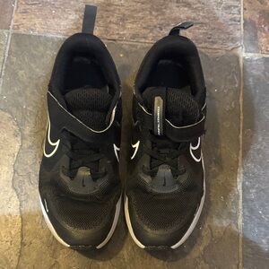Nike Kids Black and White Sneakers